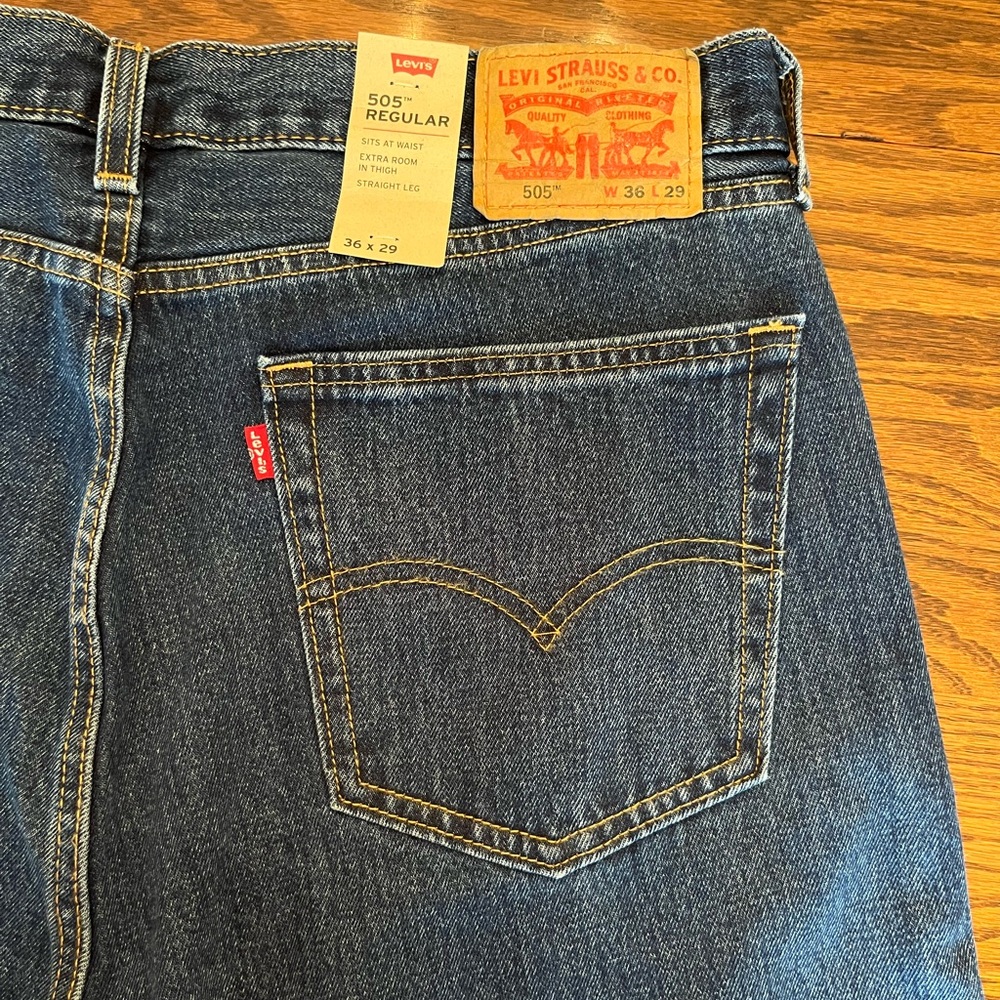 NWT Levi’s Mens 505 Regular Fit Medium Stonewash Non-Stretch Denim Jeans 36 x 29 - Picture 13 of 16